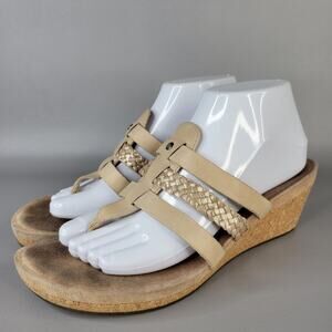 UGG Womens Maddie Sandals Leather Cork Wedge Heels Slip On Strappy Beige 9